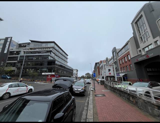 170M² BUSINESS TO LET IN GREEN POINT
